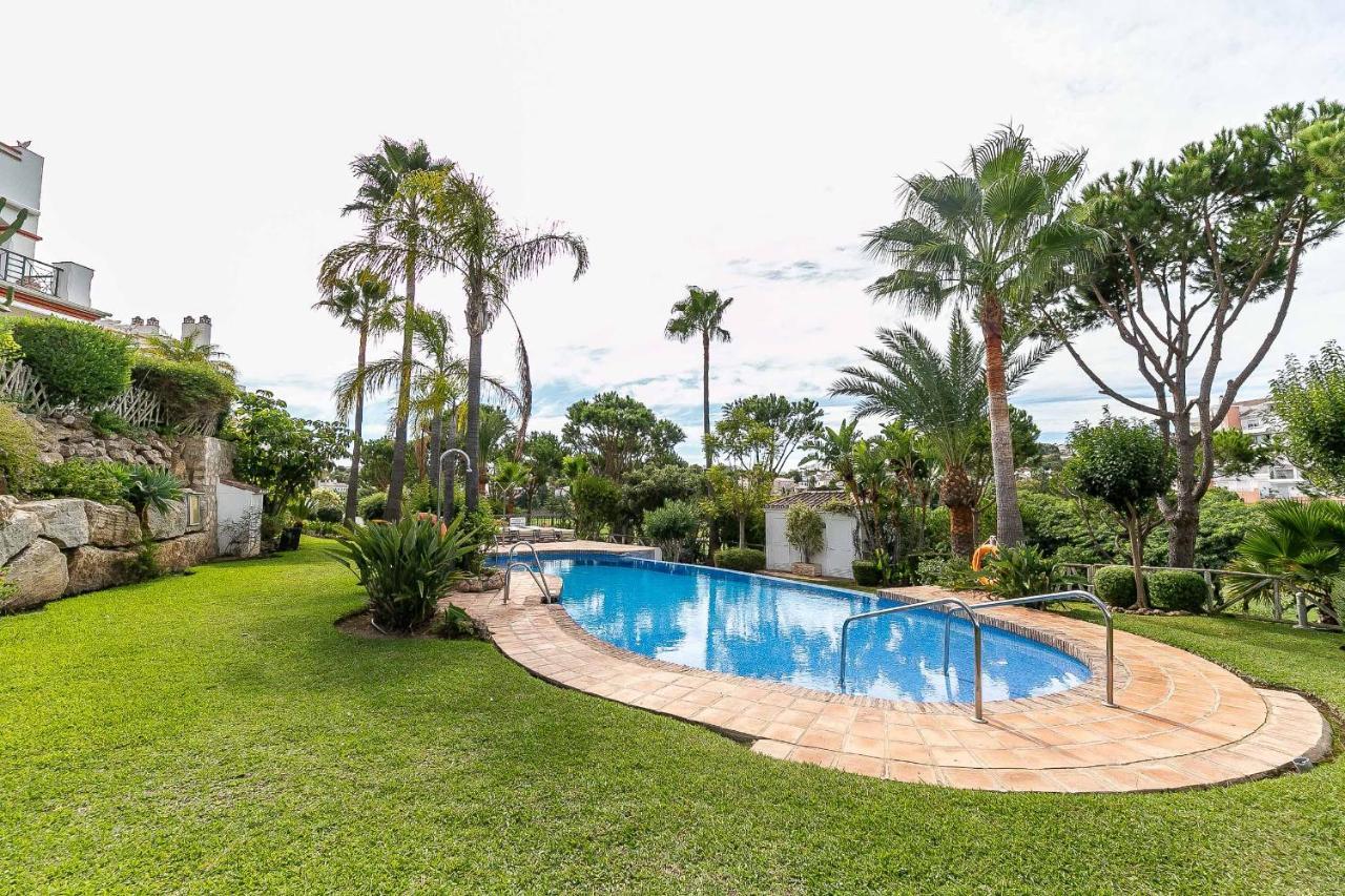 Sur Suites Miraflores Sitio de Calahonda ภายนอก รูปภาพ